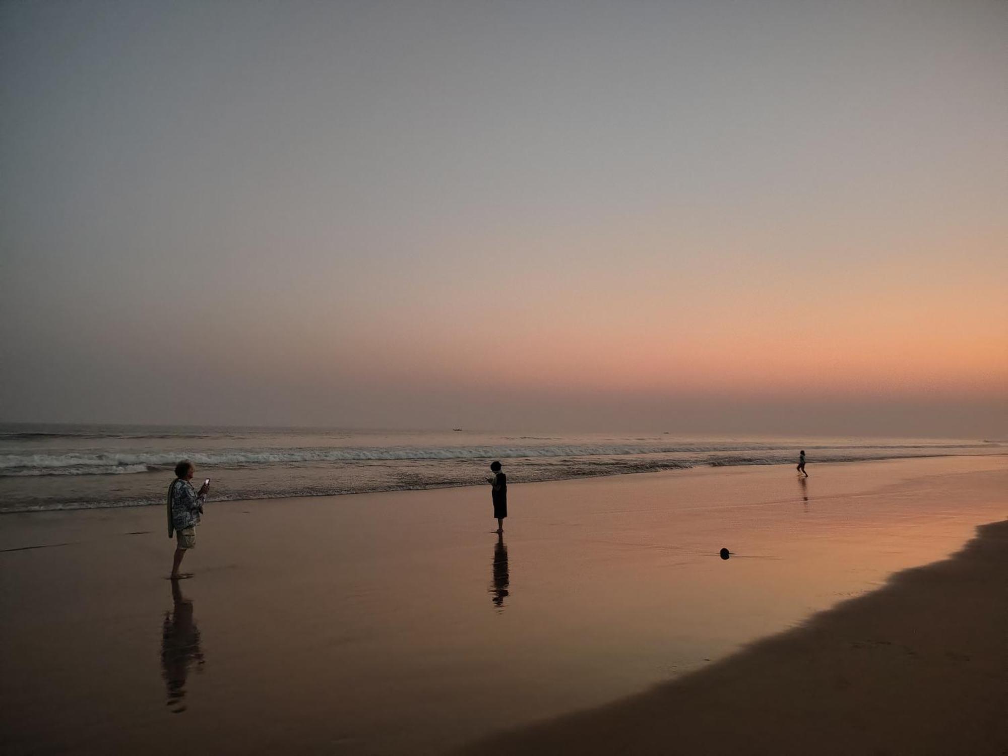 Nirman Homestay 5 Minutes Walk To Beach Puri Buitenkant foto